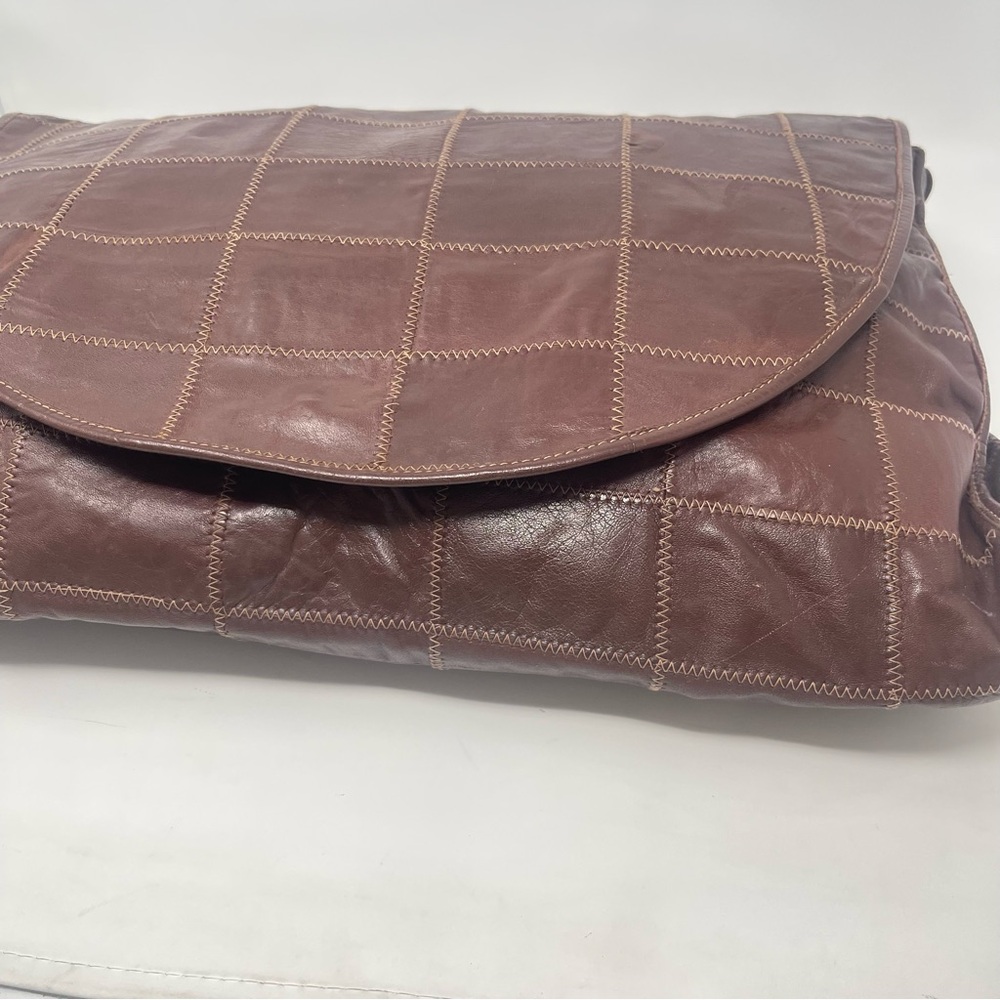 Vintage Uruguay Leather Patchwork Hobo Bag | Early 2000s | Brown Artisan Leather - Picture 4 of 10